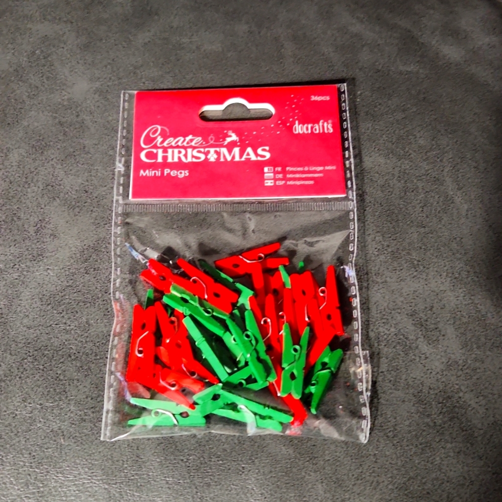 NWT docrafts- create Christmas